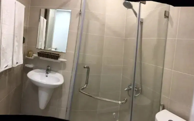 Asahi Luxstay - FLC Green Apartments