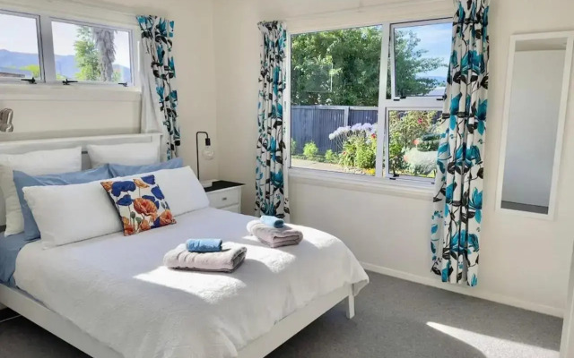Central Garden Guest House