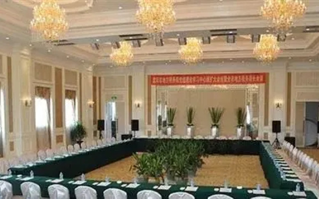 Shenyang Bi Gui Garden Holiday Inn