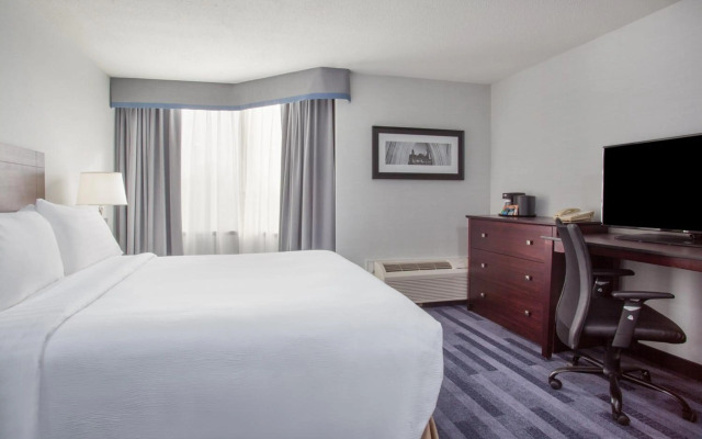 Holiday Inn Ottawa East by IHG
