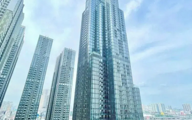 The Landmark 81 Deluxe Apartment Suite