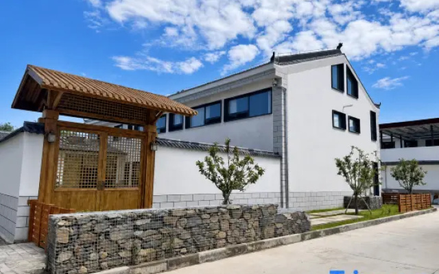 Zhangye · Ruchu EVERSO Qiye Luxury Design Guesthouse (National Wetland Park)