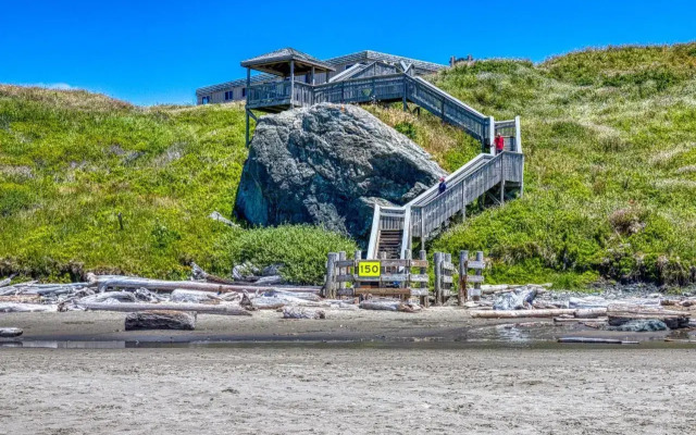 A Bandon Retreat