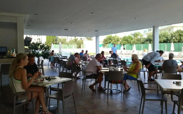 Livas Hotel Apartments