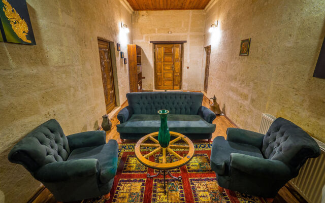 Elif Stone House