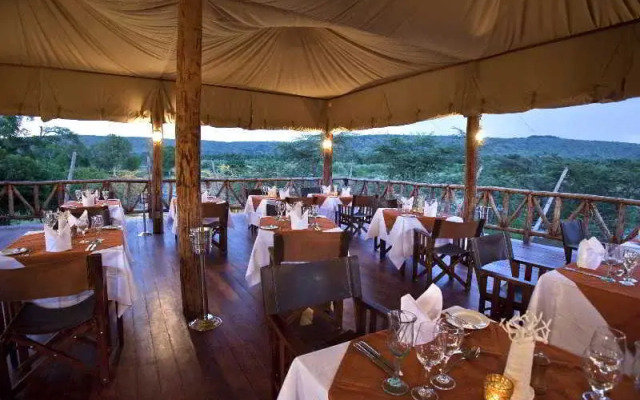 Neptune Mara Rianta Luxury Camp