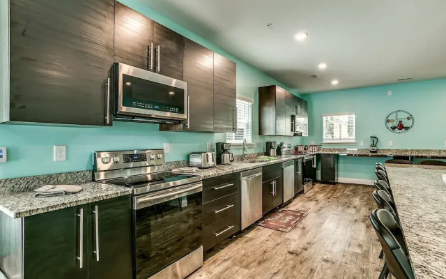 Together Resorts Cherry Grove Resort at Hunter 1026