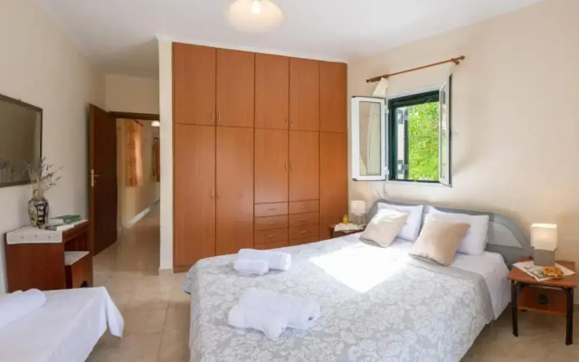 Nikis Country House - Lefkada BnB Private Parking