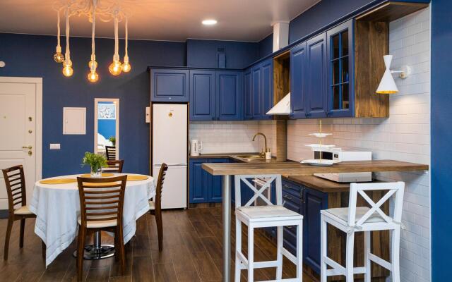 Travel in Kaliningrad on Lenin Street 36