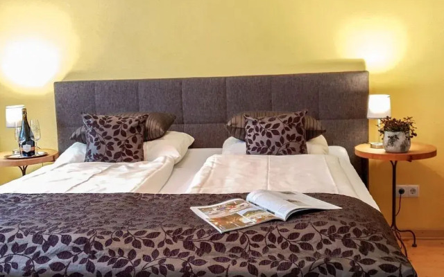 Tante Agnes Ediger-eller