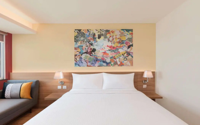 Ibis Mumbai Bkc