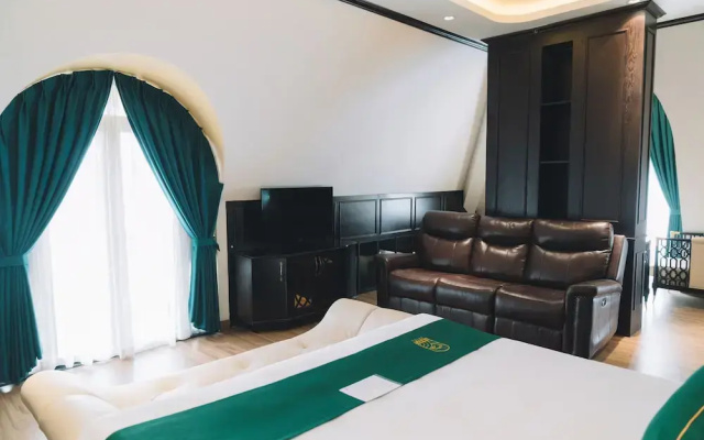 Goldient Boutique Hotel