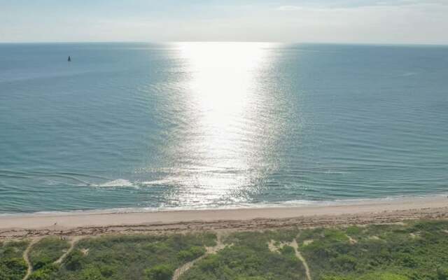 Fort Pierce - 2BD 2BA Tropical Surfside Retreat