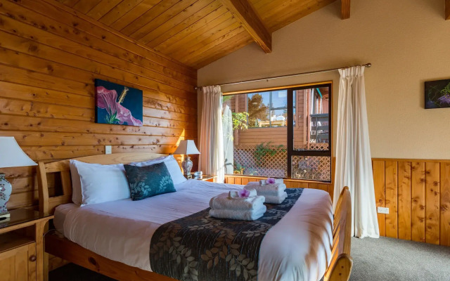 Kimi Ora Eco Resort