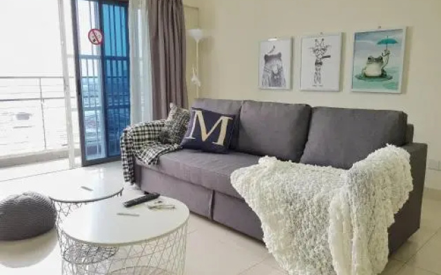 S1 The Snowy @ Fresh and Cosy Setiawalk Puchong – Guest Rooms – Puchong