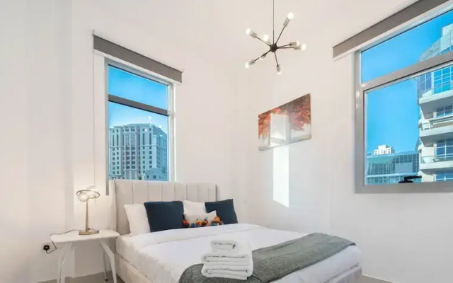 KOHH – 2BR in Marina Wharf
