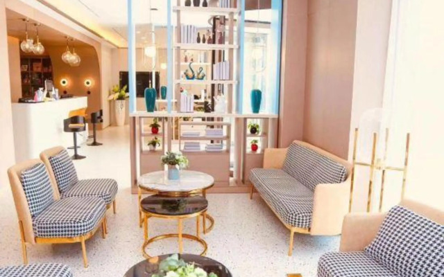 Grace Inn Hotel (Weifang High-Speed Railway North Station)