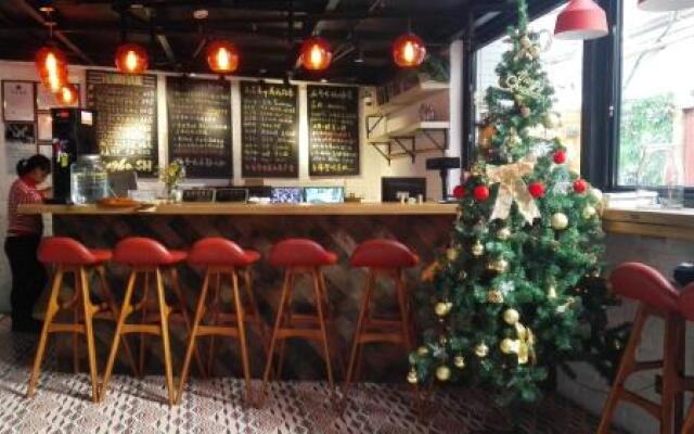 Dengba Hostel Shanghai Branch