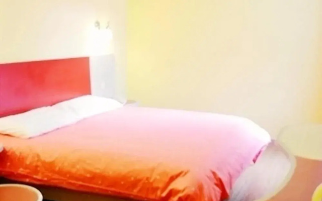 Home Inn Changchun Jianshe Street