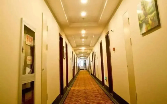 Greentree Inn Suzhou Kunshan Pl Xinxing Rd Express Hotel