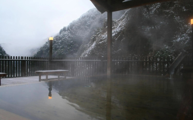 Tsuetate Onsen Hizenya