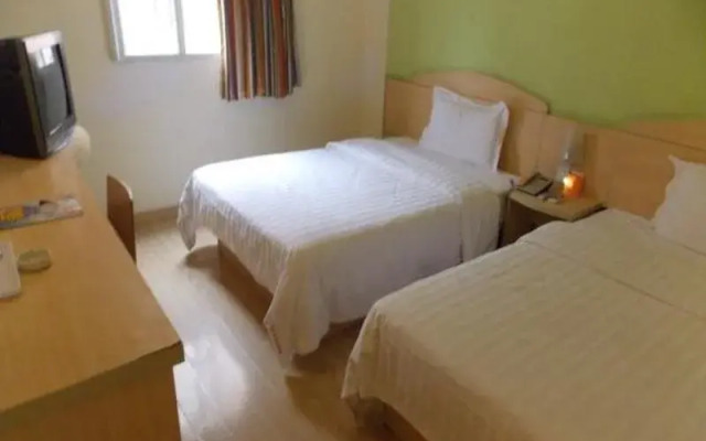 7 Days Inn - Chengdu Railway North Station Branch