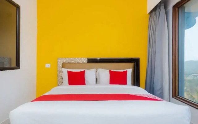 OYO Townhouse 808 Royal Palms Shared Serviced Apartment