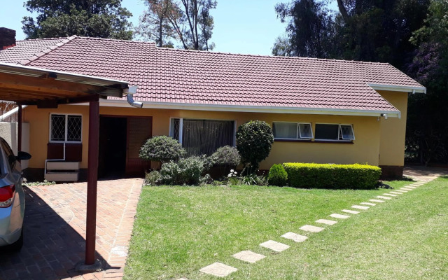 Peace & Lovely Bed And Breakfast