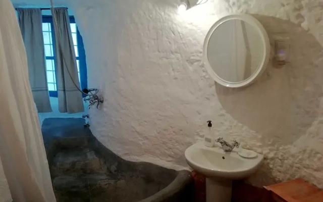 Cueva El Ermitaño