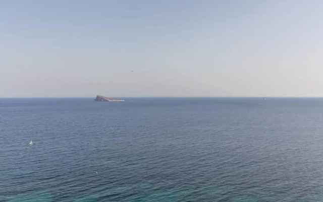 Torre Benipark 13c primera linea playa Poniente