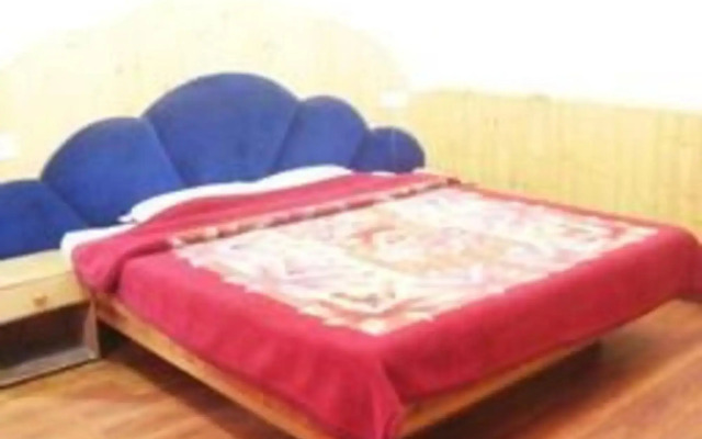 Hotel Rock Regency, Manali