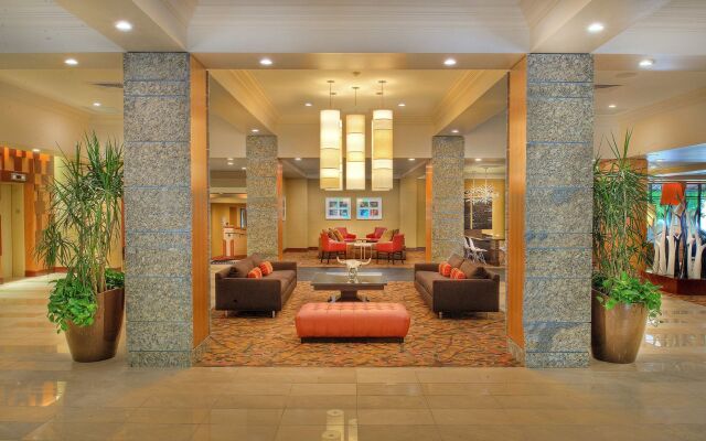 DoubleTree by Hilton Hotel St. Louis - Chesterfield