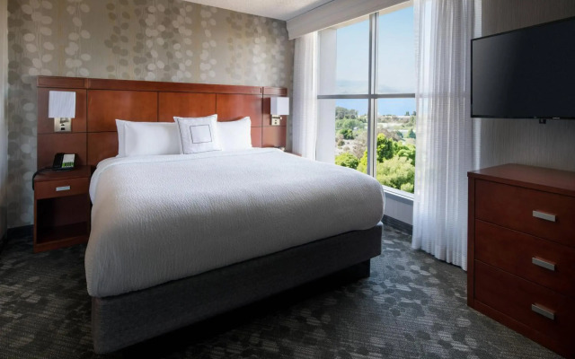 Courtyard by Marriott Richmond/Berkeley