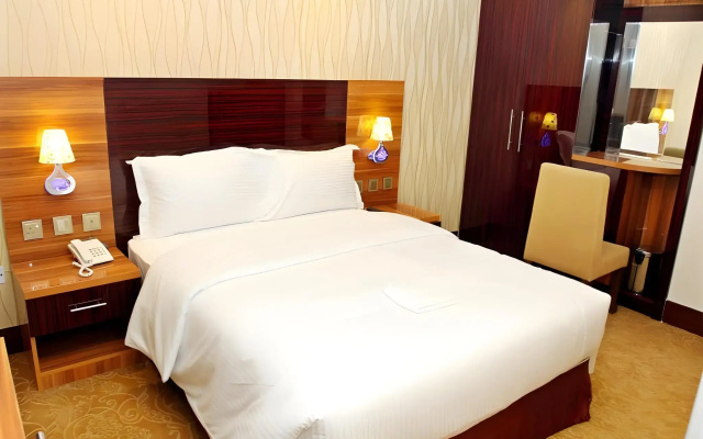 Fal Hotel L.L.C