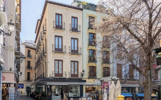 Líbere Granada Catedral Serviced Apartments