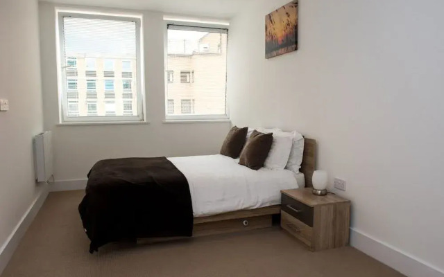 Celador Apartments - Sussex House Serviced Apartments