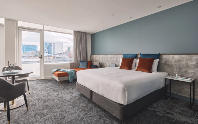 Hotel Alba Adelaide – Guest Rooms – Adelaide