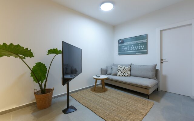 AirTLV - Kamuel Apartments