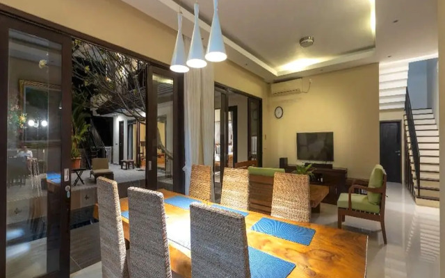 Belvilla Elegant Luxury Pandawa Beach