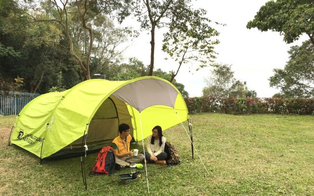 Hong Kong Island YHA Jockey Club Mt. Davis Youth Hostel