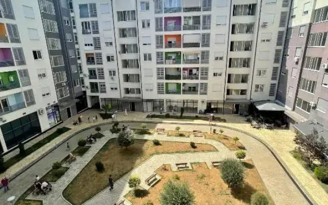 Modern & Cozy Apartment