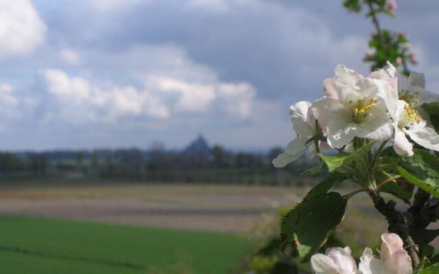 Au Fief des Amis du Mont