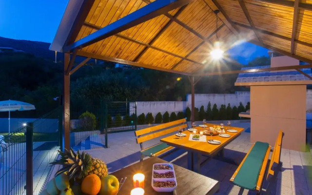 Villa Honey