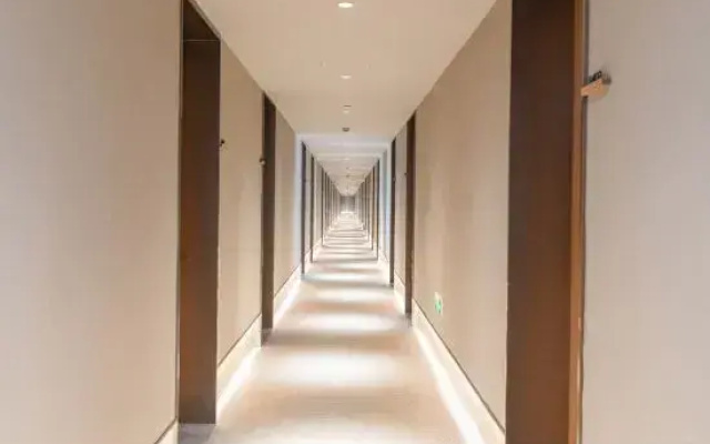 JI Hotel (Shanghai University Tacheng Road)