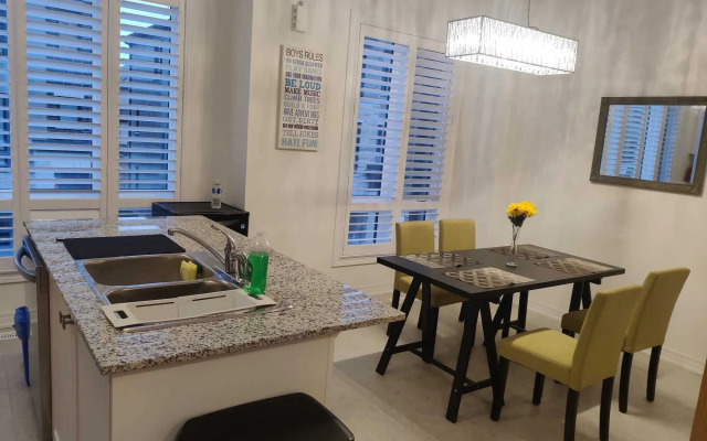 Relaxing Master Private Bedroom