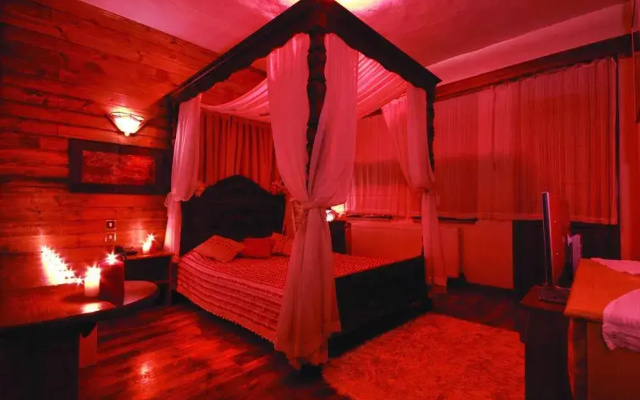 Kurfal Otel