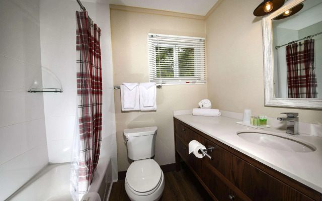 Bayview Wildwood Resort, an Ascend Collection Resort