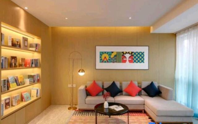 Bay Breeze Holiday Hotel (OCT Harbour PLUS Foshan)