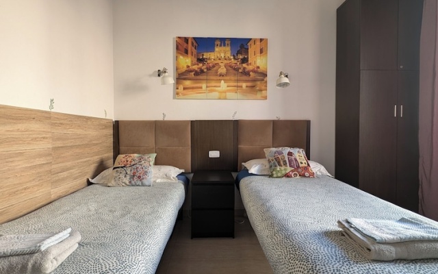 Roomz Romestay