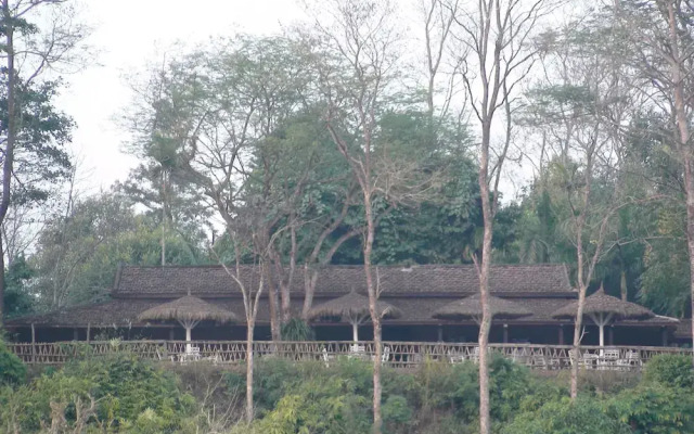 Safari Narayani Hotel- All Inclusive